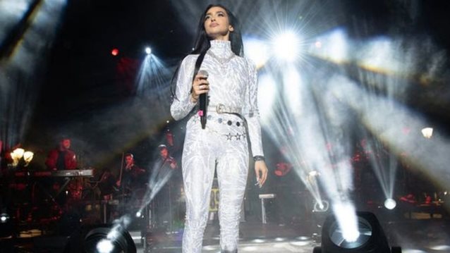 Αποθέωση για την Αναστασία στην Πλατεία Συντάγματος