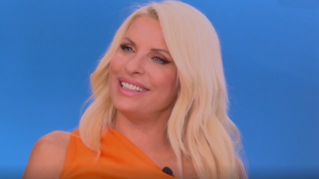 Η Ελένη Μενεγάκη ενθουσιάστηκε με τον καλεσμένο της: &quot;Αργήσαμε εμείς οι δύο να γνωριστούμε&quot;