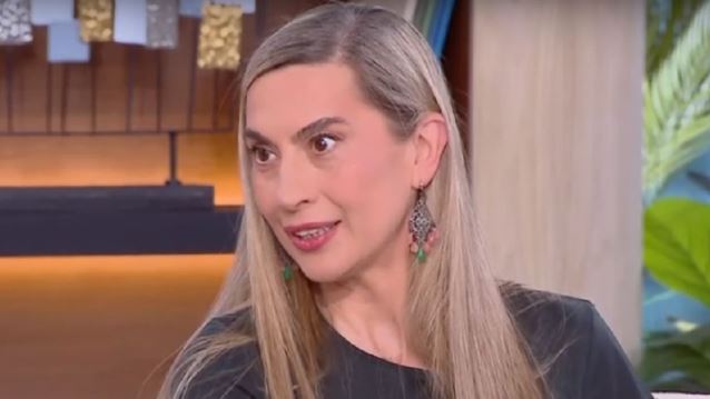 Βίκυ Βολιώτη: &quot;Σκεφτόμαστε να ξαναϋιοθετήσουμε - Η Άννα δεν το θέλει πολύ, το σκέφτεται αλλιώς&quot;