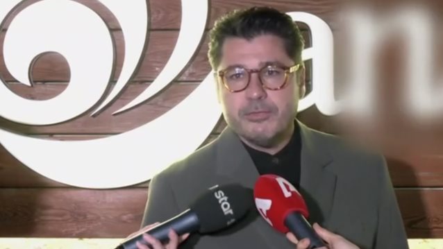 Ο Λάμπρος Κωνσταντάρας μιλά για το τέλος της Τατιάνας Στεφανίδου από τον ΣΚΑΪ: "Εύχομαι να μην γίνει το ίδιο και με τον Τσουρό"