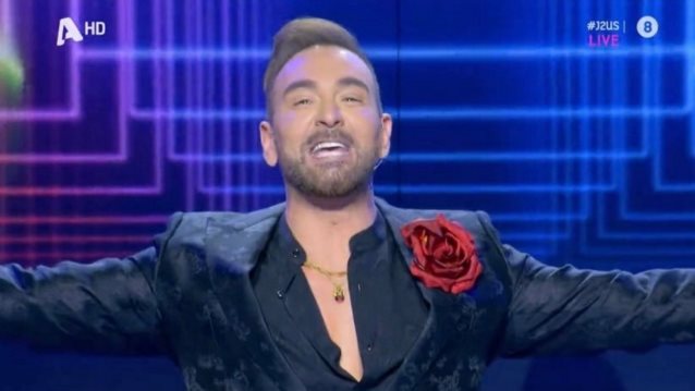 J2US | "Άφησε τον Μέσι και έλα στον Κοκλώ" - Η θεαματική έναρξη του ένατου  live show