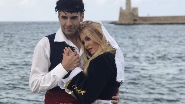 Μαρία Κορινθίου: «Η Νεράιδα &amp; Το Παλικάρι» ζωντάνεψε στην Κρήτη! Δείτε τη για πρώτη φορά ως... Σήφη