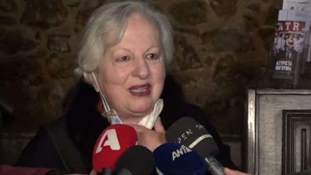 "Καταπέλτης" η Ελένη Γερασιμίδου: "Ο κόσμος δυστυχεί και εσείς στις εκπομπές το βιολί σας"