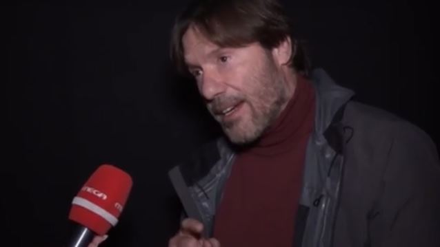 Στράτος Τζώρτζογλου: &quot;Ας μην ξεχνάμε ότι H2O κάνει νερό, H1O κάνει μονοξείδιο του άνθρακα&quot;