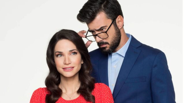 Κι όμως είμαι ακόμα εδώ | Πώς θα δεις σε avant premiere τη νέα σειρά με Τσιμιτσέλη &amp; Γερονικολού πριν κάνει πρεμιέρα στην ΕΡΤ1