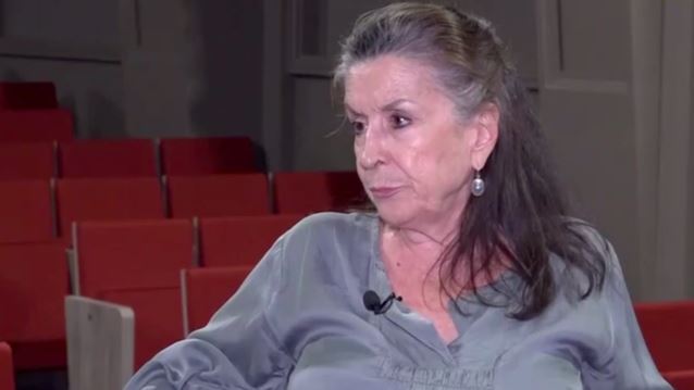 Νένα Μεντή: &quot;Γι’ αυτό με λένε ξινή, πικρή, σκληρή. Δεν σήκωσα μύγα στο σπαθί μου&quot;