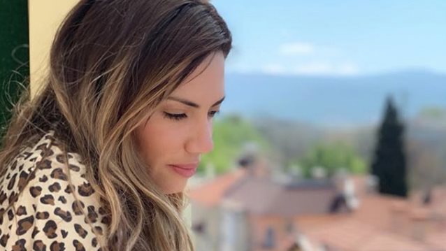 Βιβή Τσιάμη 
: Δύσκολες ώρες για το γνωστό μοντέλο