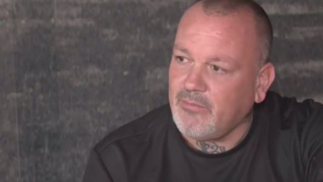 Δημήτρης Σκαρμούτσος: Οι γονείς μου έχουν πάθει πολλά σοκ - Περισσότερο τους ένοιαξε όταν έμαθαν ότι κάνω σκληρά ναρκωτικά&quot;