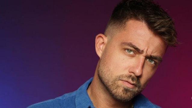 Ο Fipster απαντά στην Κατερίνα Καινούργιου: &quot;Στο μοντάζ γιατί κόπηκε...&quot;