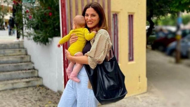 Μαίρη Συνατσάκη: &quot;Ποτέ κανένας δεν είχε καλή τύχη ξυπνώντας ένα νήπιο&quot;