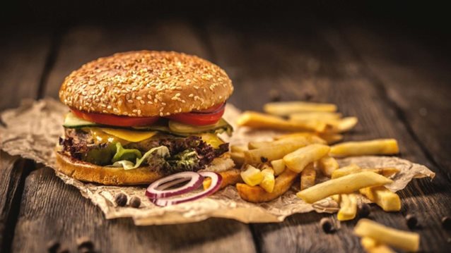 Burger: Εναλλακτικές συνταγές που θα το αναβαθμίσουν 
