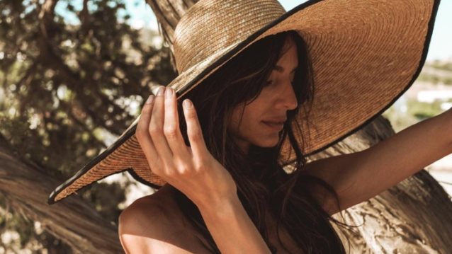 Ηλιάνα Παπαγεωργίου | Έφερε το καλοκαίρι μέσα στο Πάσχα