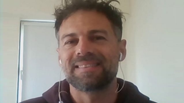 Ο Κώστας Γκρέκας ανακοίνωσε την είσοδό του στη &quot;Φάρμα&quot;!