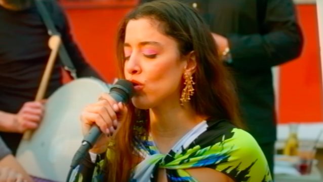 Μαρίνα Σάττι: Ερμηνεύει για πρώτη φορά live το Ζάρι