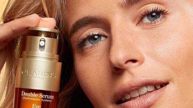 Double Serum Eye: Το επαναστατικό προϊόν που μεταμορφώνει την επιδερμίδα σε λιγότερο από ένα μήνα