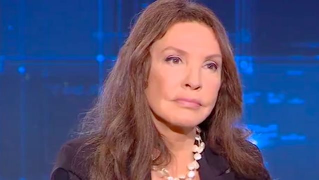 Βάνα Μπάρμπα: &quot;Έχω φάει χιλιάδες προδοσίες στη ζωή μου. Το σύστημα δεν αντέχει να ξεπερνάς τα όρια της τύχης σου&quot;