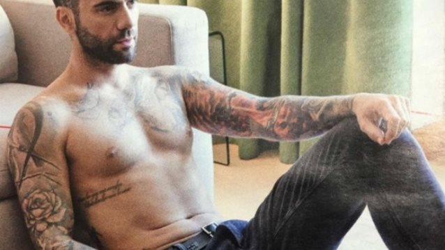 Θοδωρής Μαραντίνης: Η πιο sexy στιγμή του: Σας αρέσει η νέα, πιο ώριμη εικόνα του τραγουδιστή; POLL