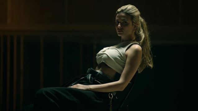 Κατερίνα Λιόλιου | Το ιδιαίτερο μήνυμα πίσω από το video clip του "Λογαριασμού"