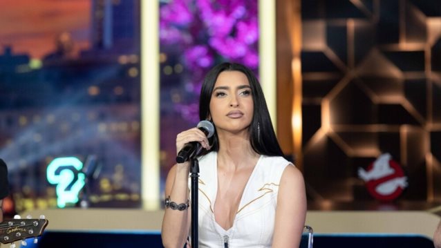 Αναστασία: "Υπάρχουν χτυπήματα κάτω από τη μέση, πίσω από την πλάτη, στα πόδια όπου θες"