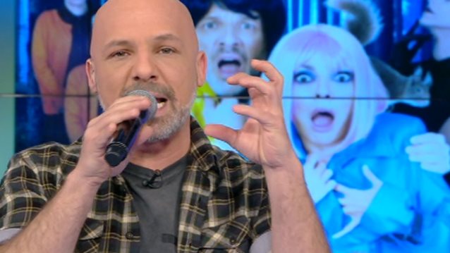 Νίκος Μουτσινάς: Επέστρεψε στην εκπομπή του! Όσα είπε για το πρόβλημα που αντιμετώπισε