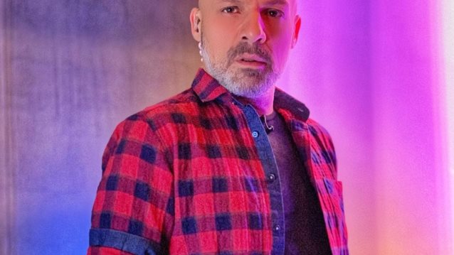 Νίκος Μουτσινάς: Τι συμβαίνει με την υγεία του; Ποιο είναι το μέλλον της παράστασής του;