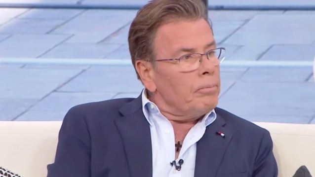 Ξέσπασε ο Δημήτρης Παπανώτας: "Να ειδοποιήσει κάποιος την κυρία Καραβοκύρη ότι αυτά είναι μηνύσιμα"