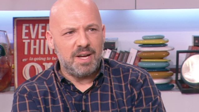 Νίκος Μουτσινάς: Μιλάει πρώτη φορά για το τηλεοπτικό του μέλλον: Video