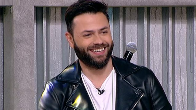 Καλό Μεσημεράκι: Ο Πέτρος επέστρεψε! Δείτε την είσοδό του στο πλατό &amp; την αντίδραση του Μουτσινά