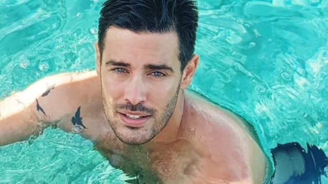 Κώστας Μαρτάκης
: Το τρυφερό στιγμιότυπο με την αδερφή του από τις καλοκαιρινές τους διακοπές