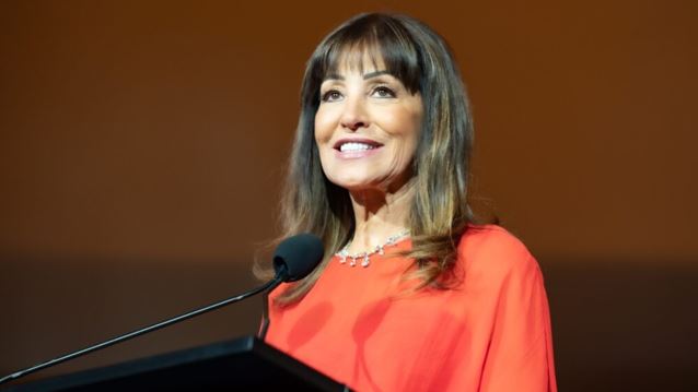 Η Βίκυ Καγιά παρουσιάζει το βιβλίο &quot;Τολμηρές Ανθεκτικές Γυναίκες&quot;  της Ελένης Παλυβού-Μπούση