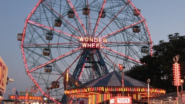 Woody Allen: Αυτές είναι οι πρώτες επίσημες φωτογραφίες της νέας ταινίας του
