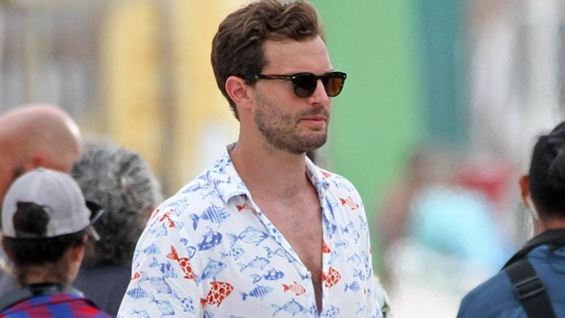 Hollywood Report: Η σπάνια εμφάνιση της Michelle Obama &amp; «καλοκαιρινός» Jamie Dornan