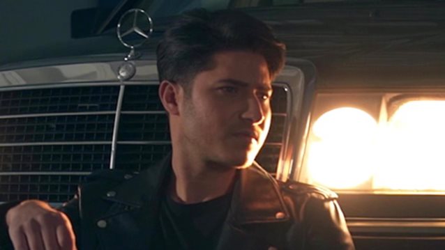 Το νέο τραγούδι του Παναγιώτη Τσαφαρά μόλις κυκλοφόρησε! Δείτε το ανατρεπτικό music video