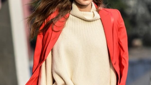 Πως να κάνεις τα φθαρμένα σου πουλόβερ να μοιάζουν σαν καινούρια χωρίς κόστος
: Κι όμως μπορείς!