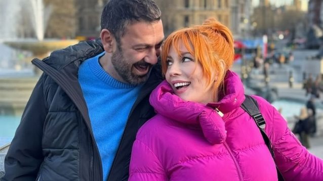 Σμαράγδα Καρύδη | Reunion με τον Μιχάλη Μαρίνο στο Λονδίνο - Ποιες άλλες διάσημες ηθοποιοί ήταν μαζί τους