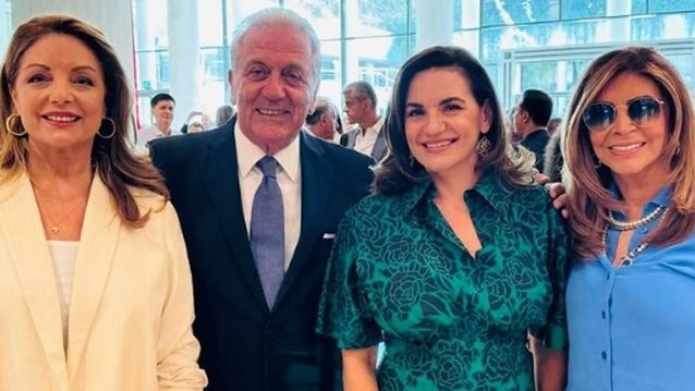 Η all star εμφάνιση με Όλγα Κεφαλογιάννη, Μιμή Ντενίση &amp; Άντζελα Γκερέκου