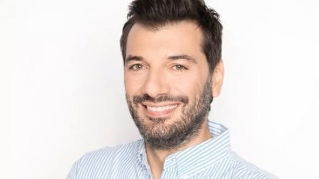 Ο Παναγιώτης Χατζηδάκης έγινε μπαμπάς! Η πρώτη φωτογραφία του μικρούλη