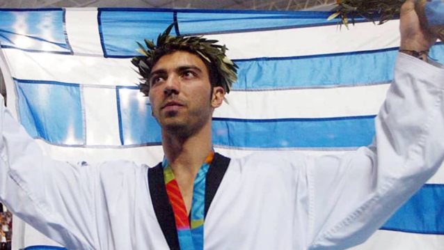 Αλέξανδρος Νικολαΐδης: &quot;Έμεινε δύο χρόνια ζωντανός για την κόρη του&quot; - Συγκλονίζει ο γιατρός του