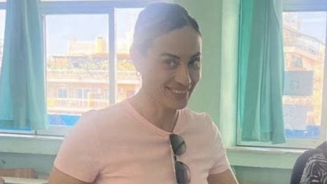 Ευρωεκλογές 2024 | Η Ελεονώρα Μελέτη ψήφισε στη γενέτειρά της, τον Πειραιά