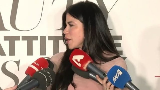 Δάφνη Καραβοκύρη: "Ξανθιά παρουσιάστρια αρνήθηκε να έρθει στο podcast μου γιατί για το σεξ δεν μιλάει ούτε με τον άνδρα της"