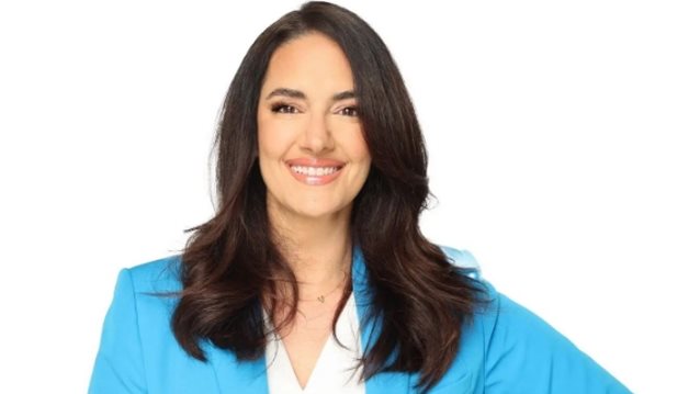 Το τρυφερό στιγμιότυπο της Νόνης Δούνια με τον 19χρονο γιο της, Στάθη σε σκάφος στα Χανιά