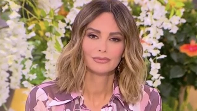 Μπέττυ Μαγγίρα: &quot;Η Κατερίνα Καινούργιου είναι σαν να έχει όλο τον θυμό με την Δανάη Μπάρκα και να συγχωρεί τον Φίλιππο Τσαγκρίδη&quot;