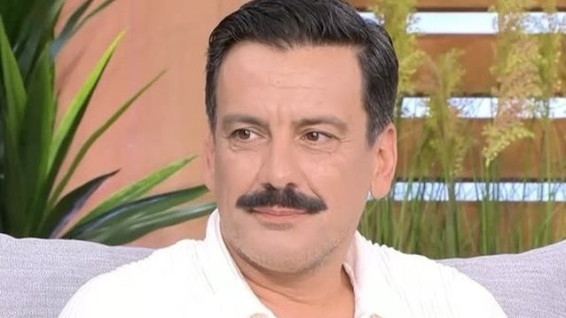 Θάνος Κιούσης: &quot;Έχω μελαγχολικές στιγμές μόνο όταν είμαι μόνος μου και περνάνε φευγαλέα&quot;