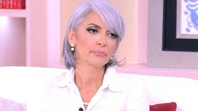 Ματθίλδη Μαγγίρα: &quot;Πενθήσαμε τη μαμά μας αρκετές φορές μέχρι να πεθάνει - Ο μπαμπάς μας έπεσε σε κατάθλιψη&quot;