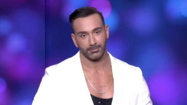 J2US | Ποιο ζευγαρι αποχωρησε απο το πεμπτο live;