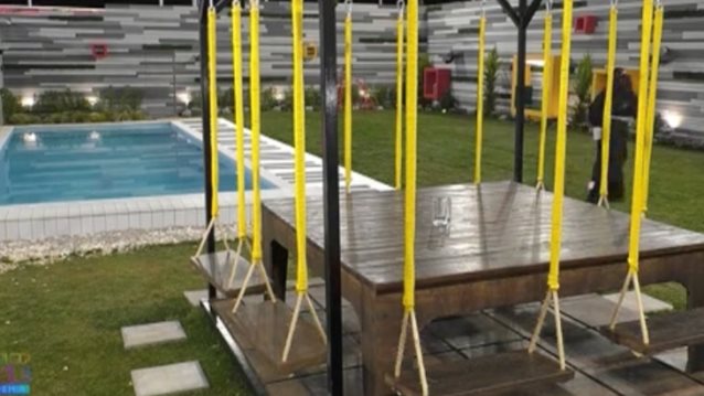 House of Fame | Ποιο τραγούδι; Το φλερτ μόλις ξεκίνησε!