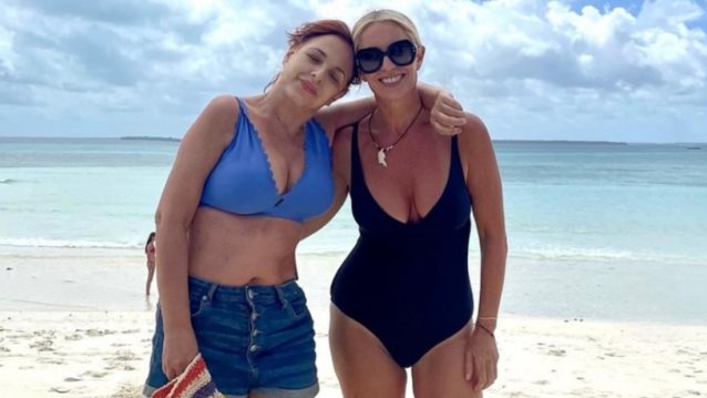 Μαρία Μπακοδήμου - Ελένη Ράντου | Μαζί στη Ζανζιβάρη