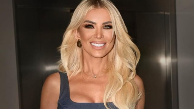 Η Κατερίνα Καινούργιου στην Αίγινα με τον νέο της σύντροφο! Τα πρώτα κοινά πλάνα από το ταξίδι τους