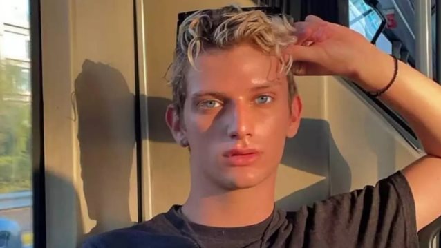 &quot;Ο Ερμής Καραγιάννης μου έλεγε ότι δεν έχει νόημα η ζωή του - Προσπάθησε ο πατέρας του να τον σώσει και έπεσε από τα χέρια του&quot;