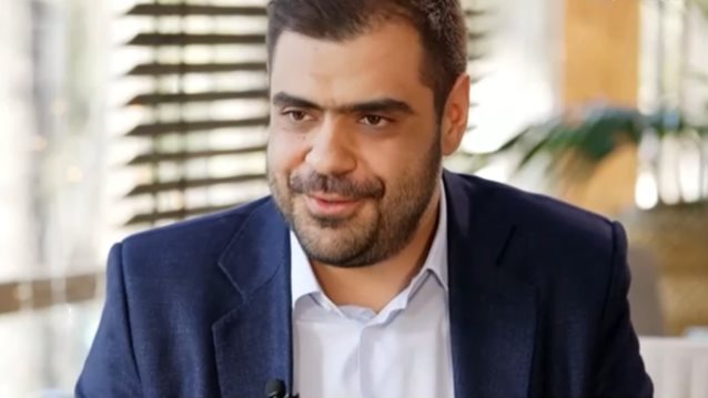 Παύλος Μαρινάκης: &quot;Εκεί γνώρισα τη σύζυγό μου - Δεν ήταν έρωτας με την πρώτη ματιά από την πλευρά της&quot;